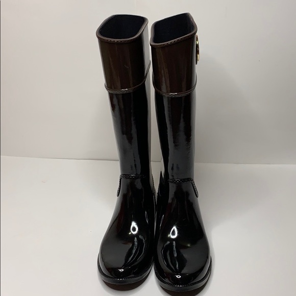 New Michael Kors rain boot - Picture 4 of 4